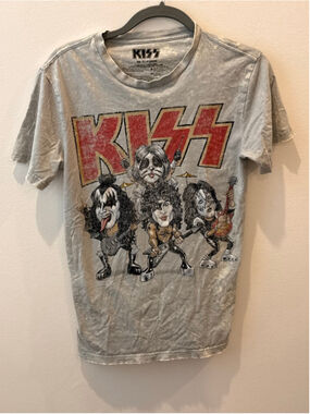 Men's‎ KISS Gray Short Sleeve Band Tee S with Red Logo